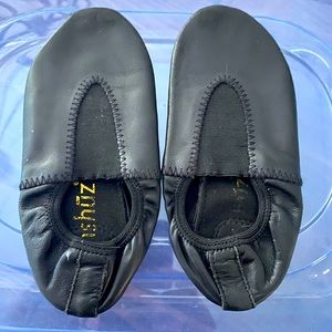 Girls lyrical dance shoes